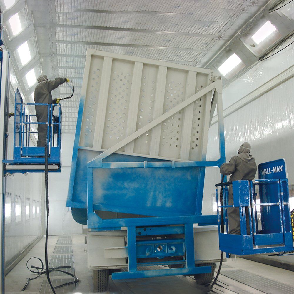 Personnel Lifts For Blast And Painting Facilities
