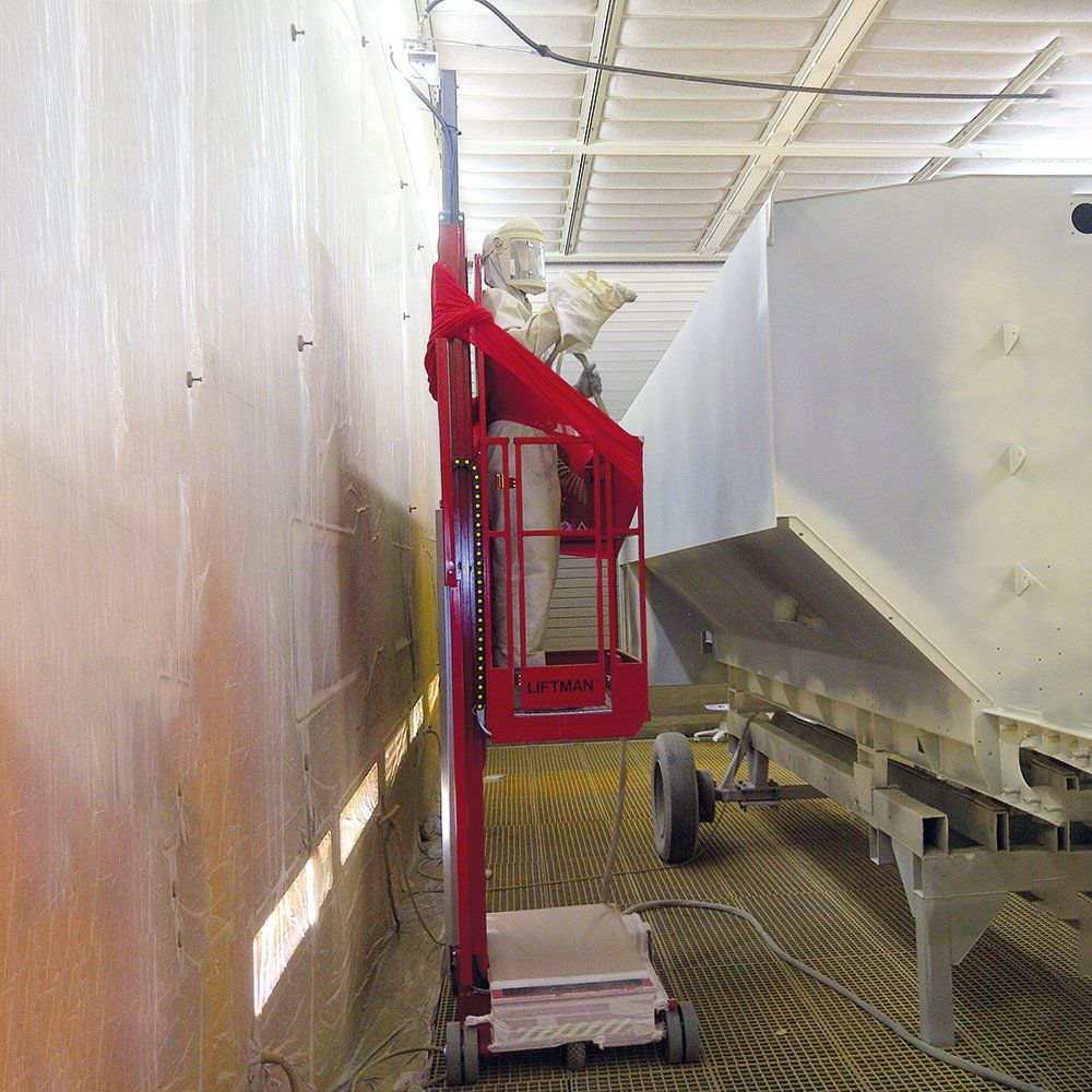Personnel Lifts For Blast And Painting Facilities