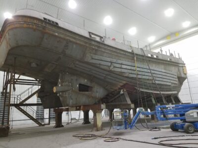 VT Halter2-DESKTOP-I25T9G3