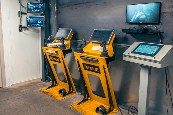 novae robotics control room novae robotics control room